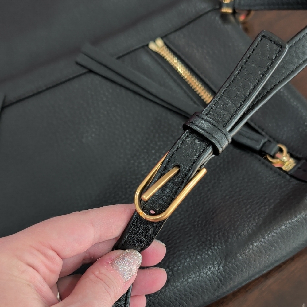 Tory Burch Black Leather Bag with Gold Details - Picture 5 of 16